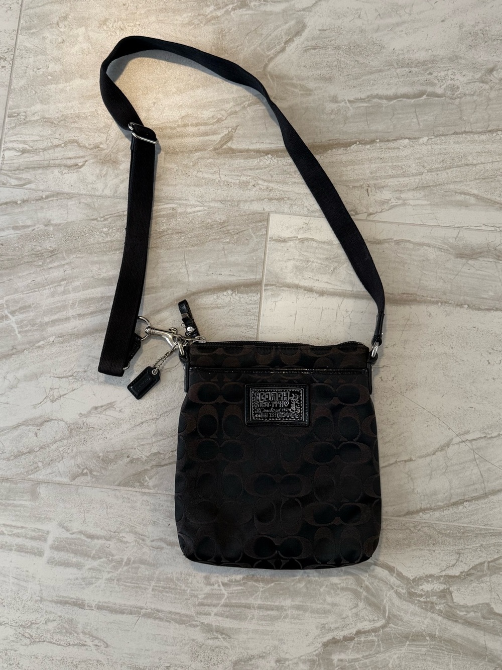 Coach Poppy Signature Crossbody Messenger Bag